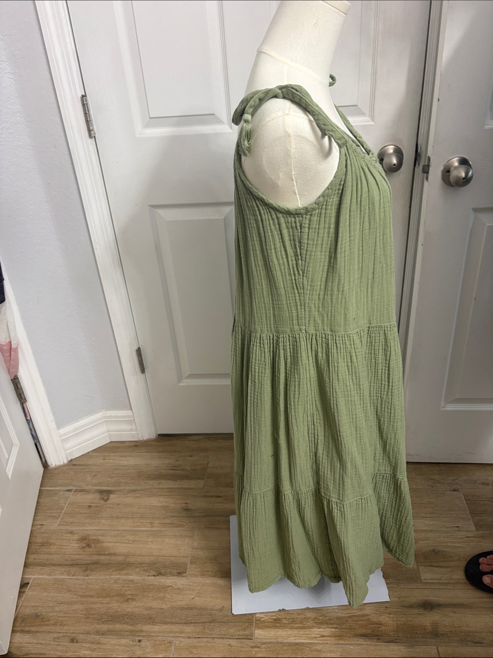 Tie-Strap Olive Green Maxi Sundress - Picture 4 of 5